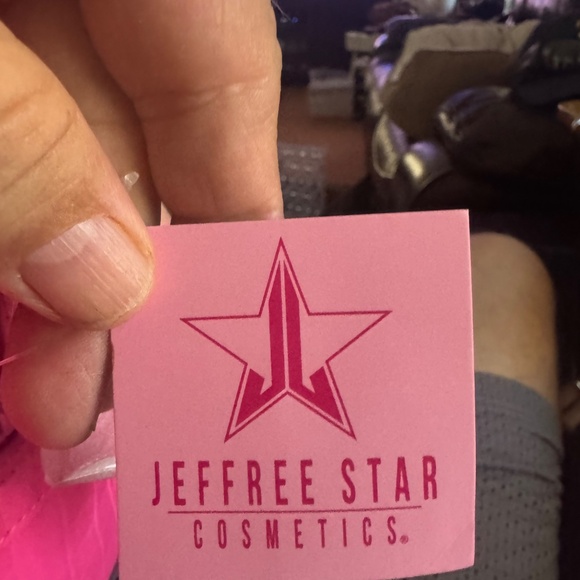 Jeffree Star Limited Edition Discountinued Cosmetic Bag with 18 Cosmetics - Picture 6 of 12